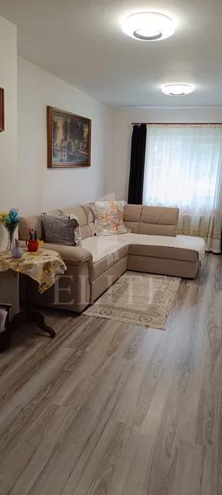 Apartament 3 camere în zona MOGOSOAIA-1181847