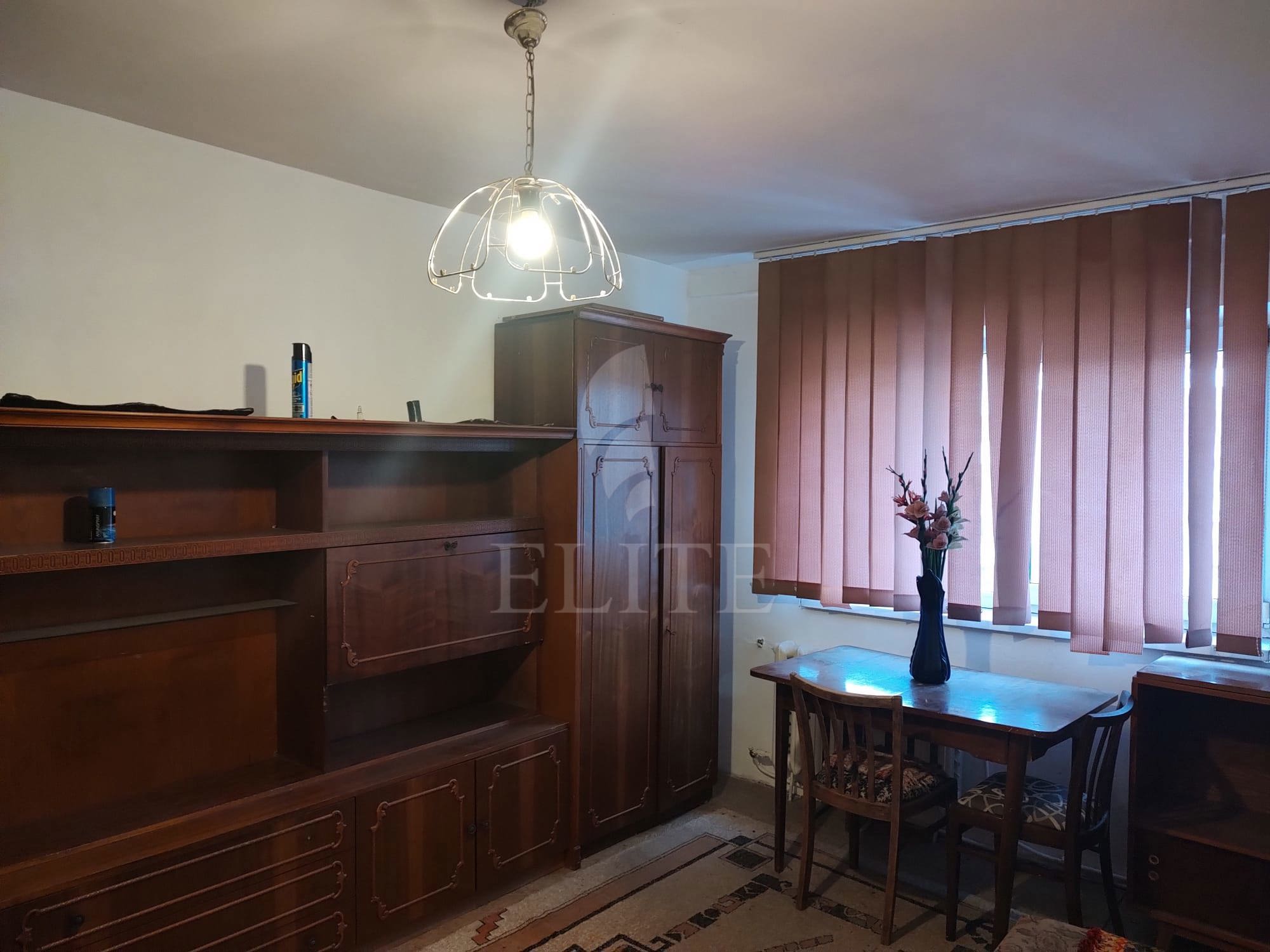 Apartament 2 camere în zona Mc Donald's-1183209