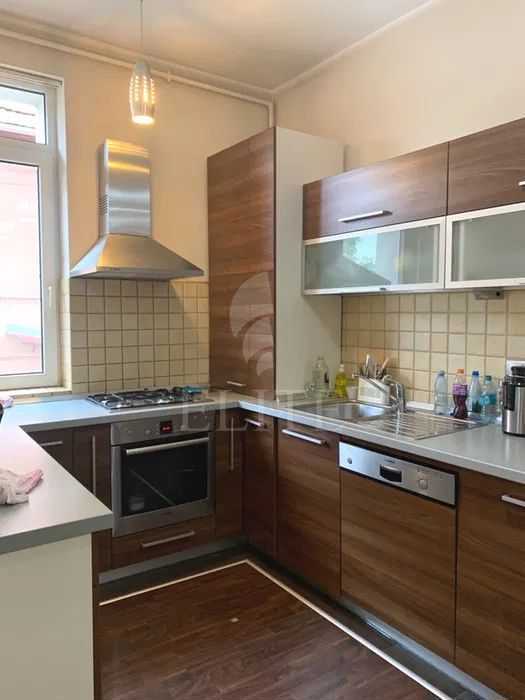 Apartament 3 camere în zona Napoca-1184307