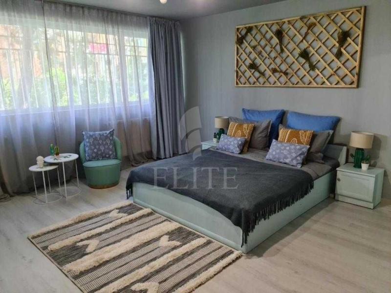 Apartament 2 camere în zona LUNII-1185716