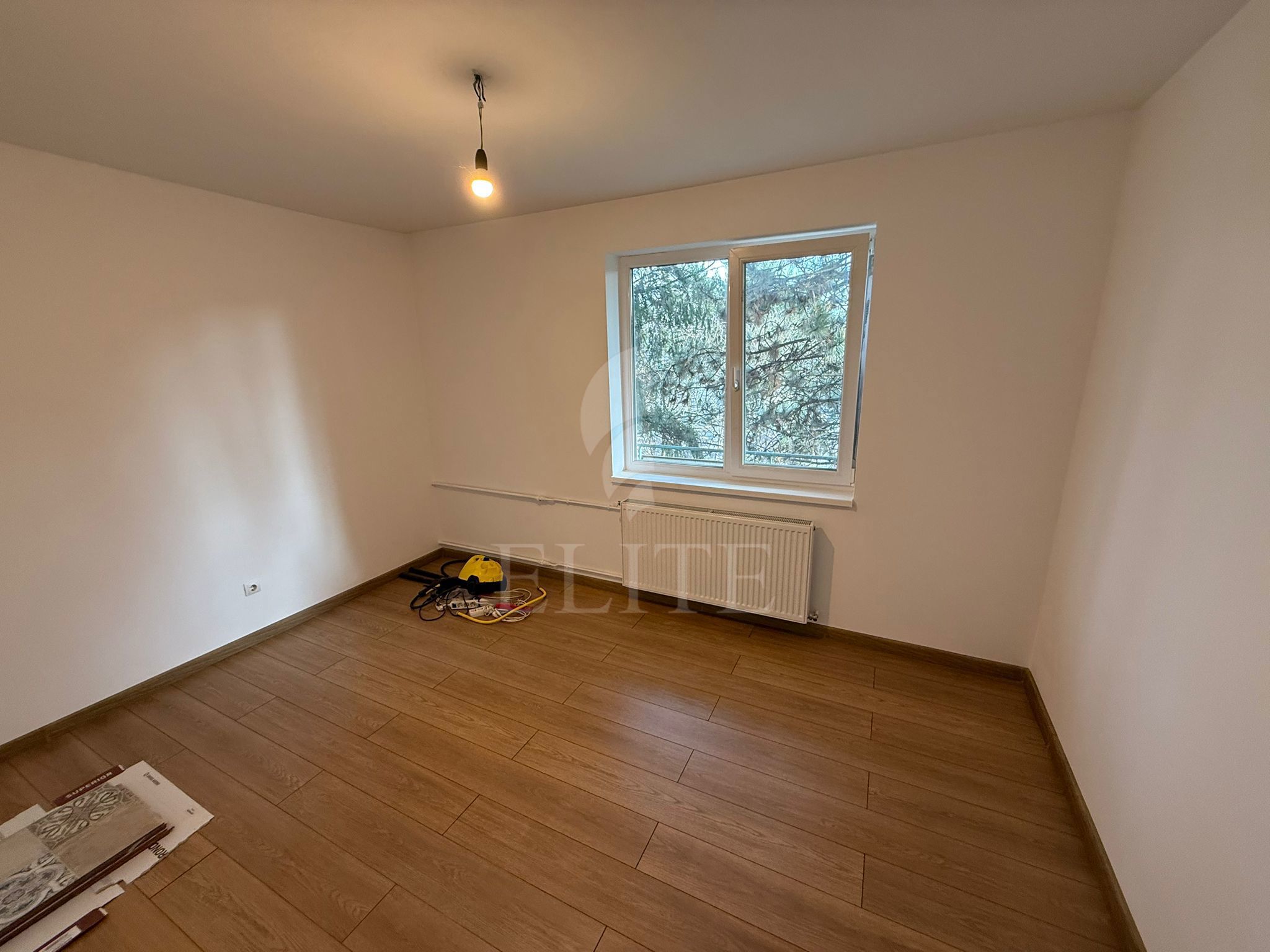 Apartament 2 camere în zona  Iulius Mall-1186935