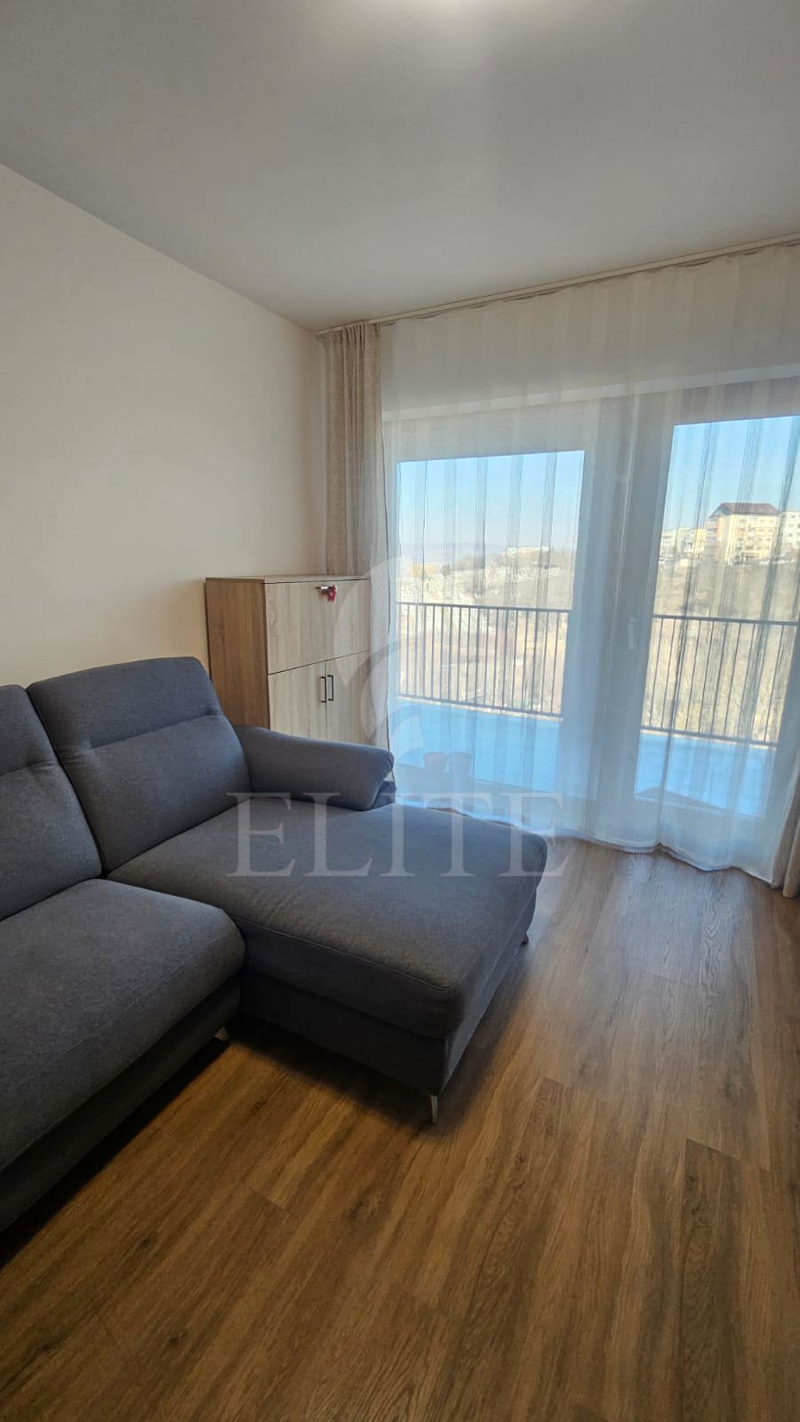 Apartament 3 camere în zona HOTEL TULIP-1188101