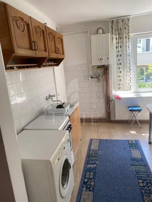 Apartament o camera în zona GRUIA-1189035