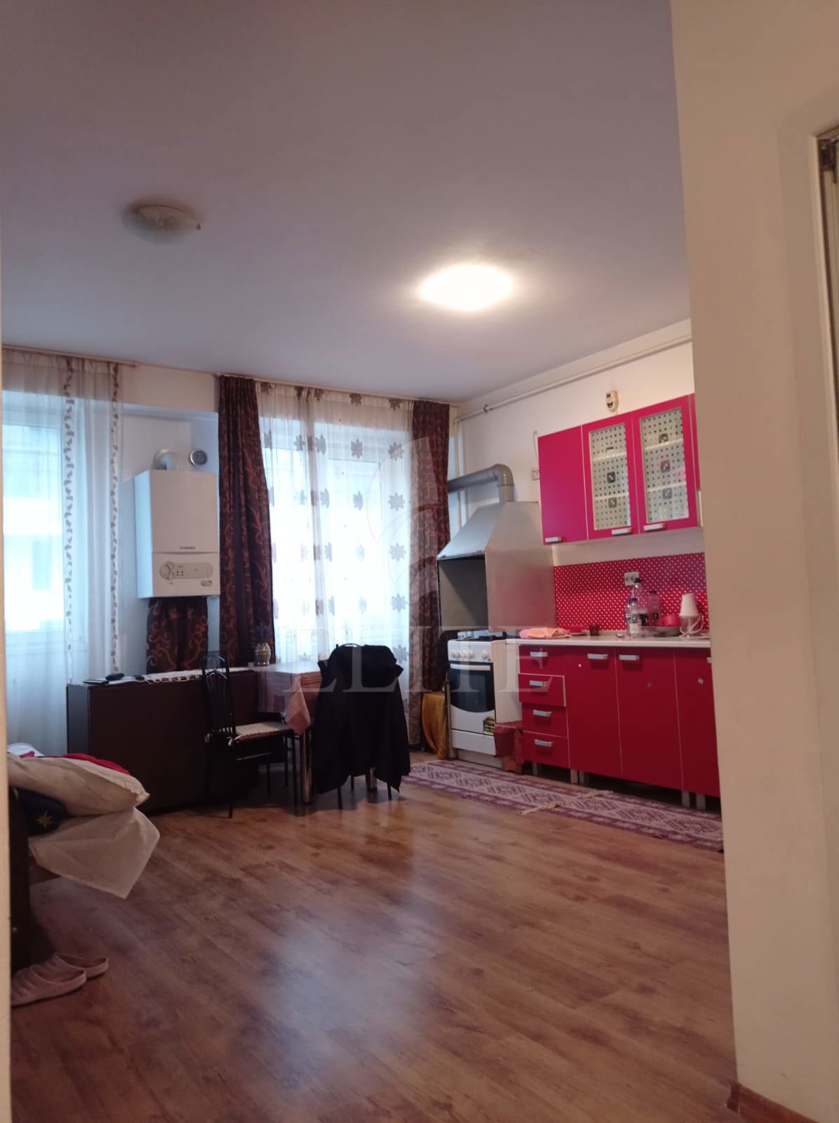 Apartament 2 camere în zona BAZA SPORTIVA-1190316