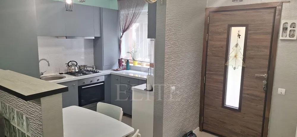 Apartament 3 camere în zona STRAZII CAMPULUI-1191703