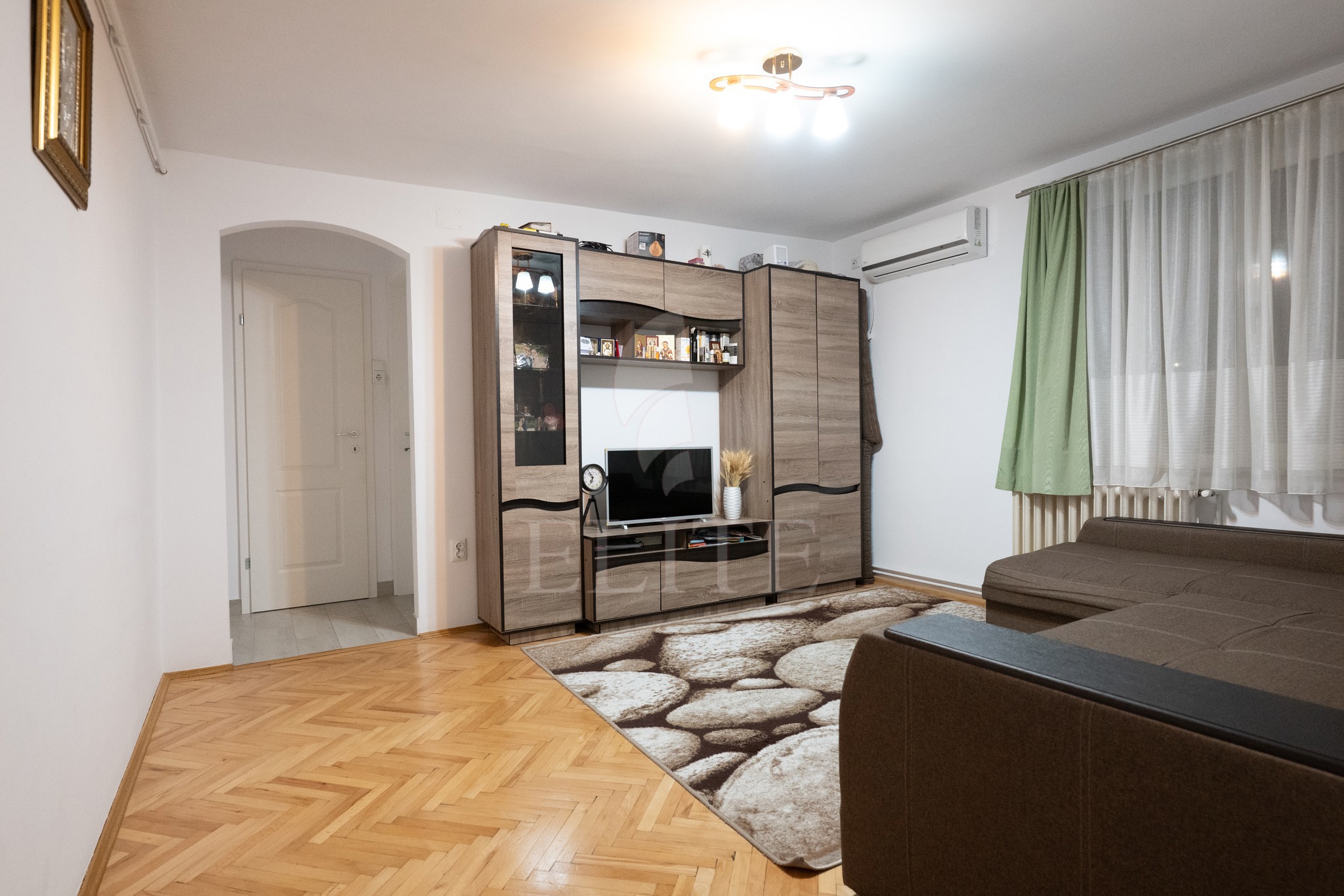 Apartament 2 camere în zona HERMES-1193751
