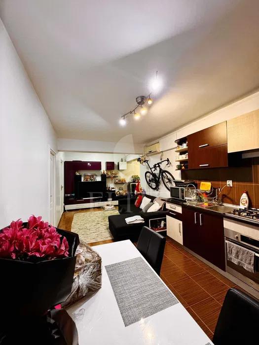 Apartament 3 camere în zona EDGAR QUINET-1194577