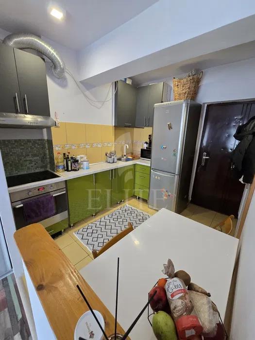 Apartament o camera în zona Clujana-1196258