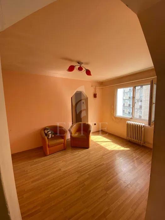 Apartament 3 camere în zona MC DONALDS-1197637