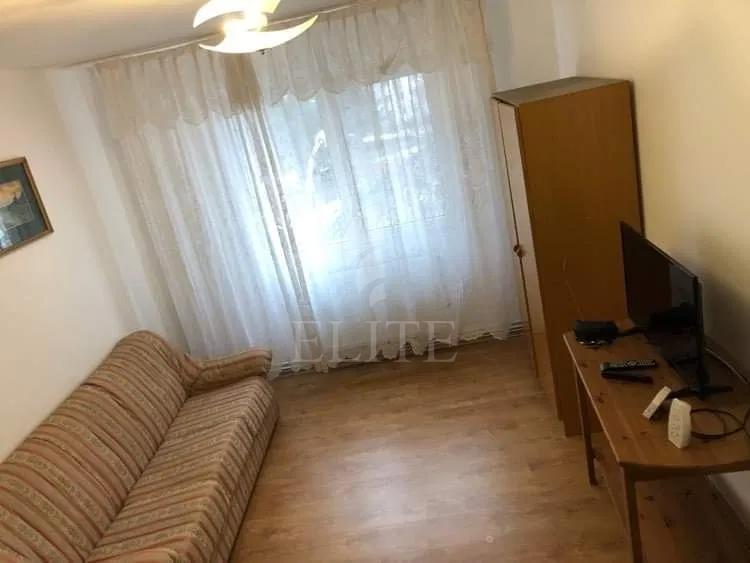 Apartament 3 camere în zona Big-1198386