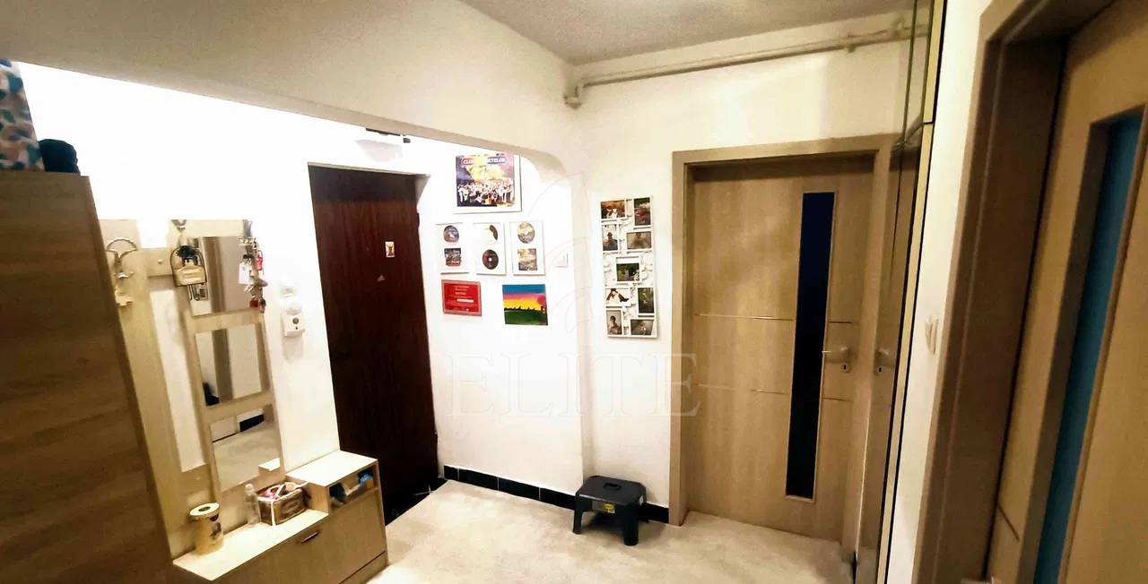 Apartament 2 camere în zona AUREL VLAICU-1199185