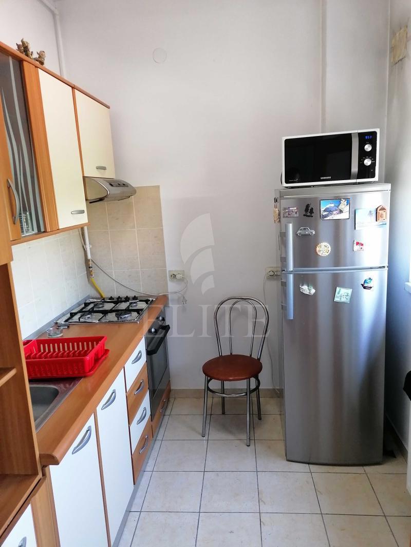 Apartament o camera în zona MODENA-1200003