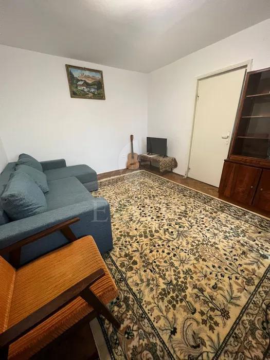 Apartament 4 camere în zona STRAZII GRIGORE ALEXANDRESCU-1201735