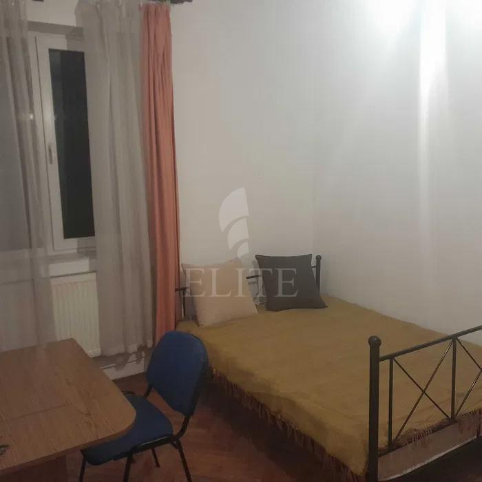 Apartament o camera în zona PIATA CIPARIU-1202010