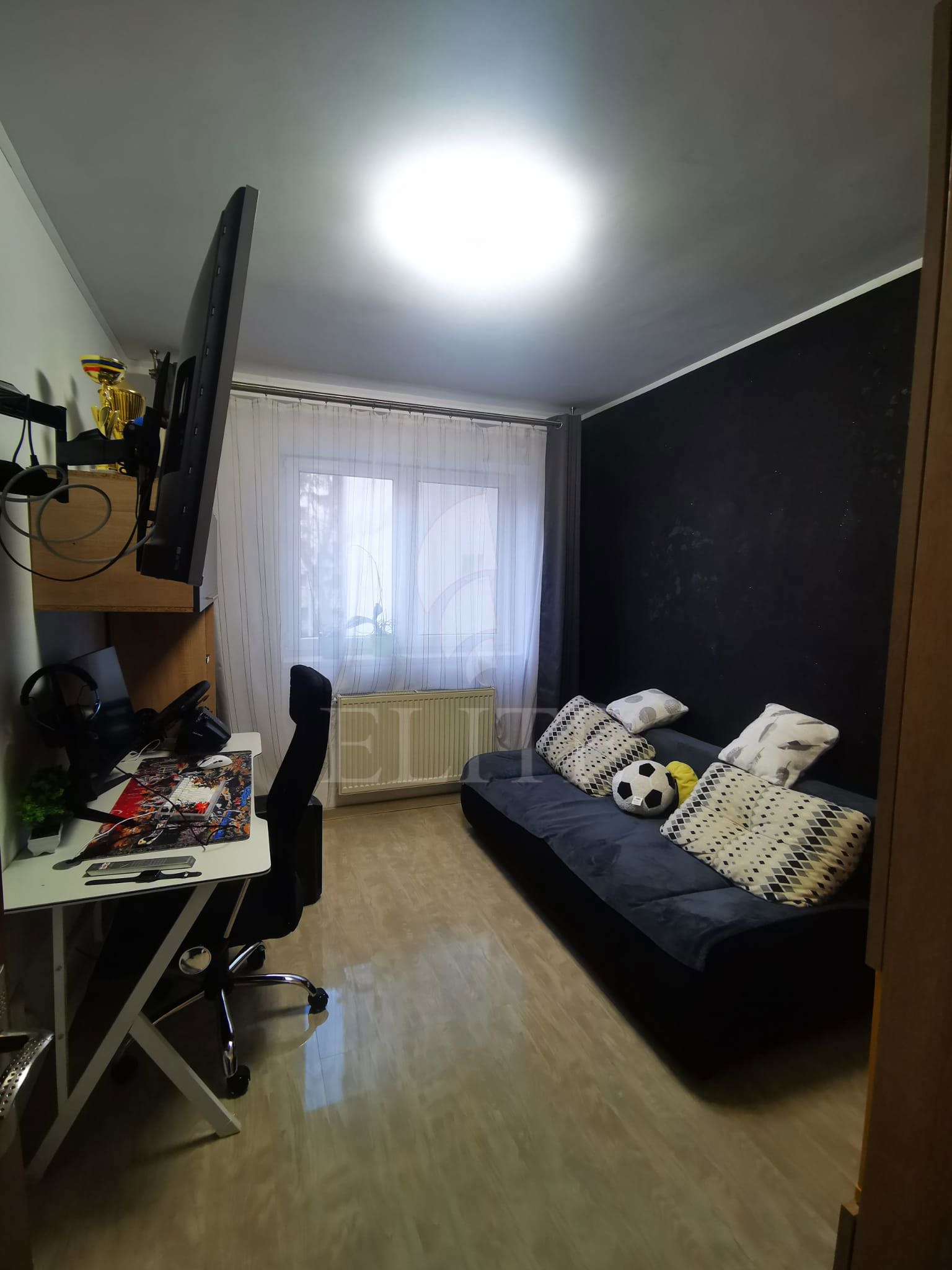 Apartament 3 camere în zona Academia de muzica-1202424