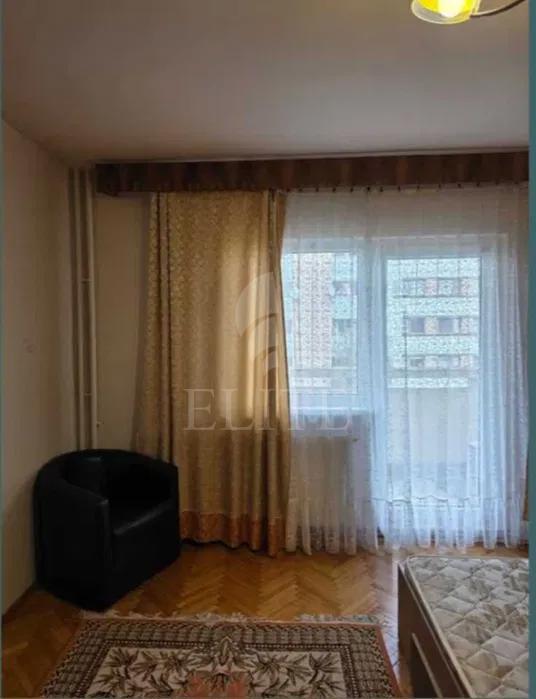 Apartament o camera în zona CALEA DOROBANTILOR-1202875