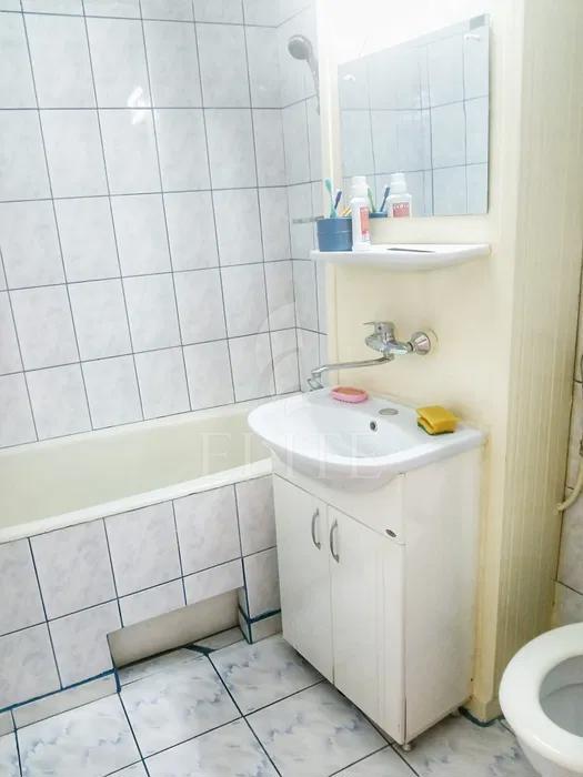 Apartament 4 camere în zona STRAZII CALEA FLORESTI-1203165