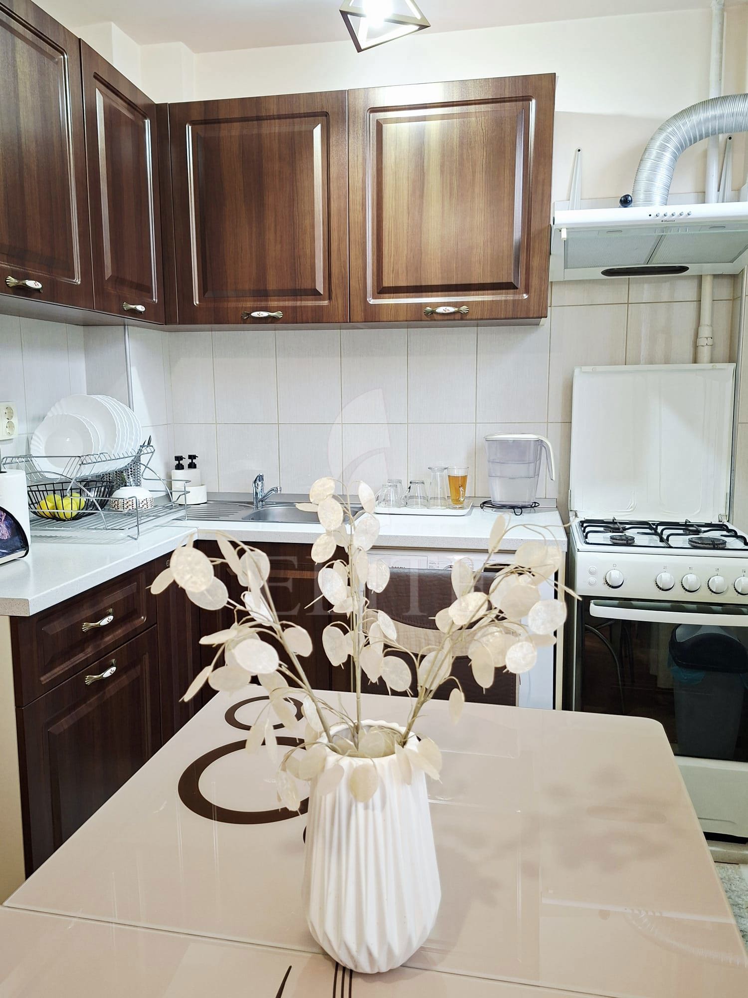 Garsoniera în zona MERCUR-1203206