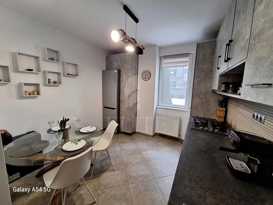 Apartament 2 camere în zona BAZA SPORTIVA-1203544