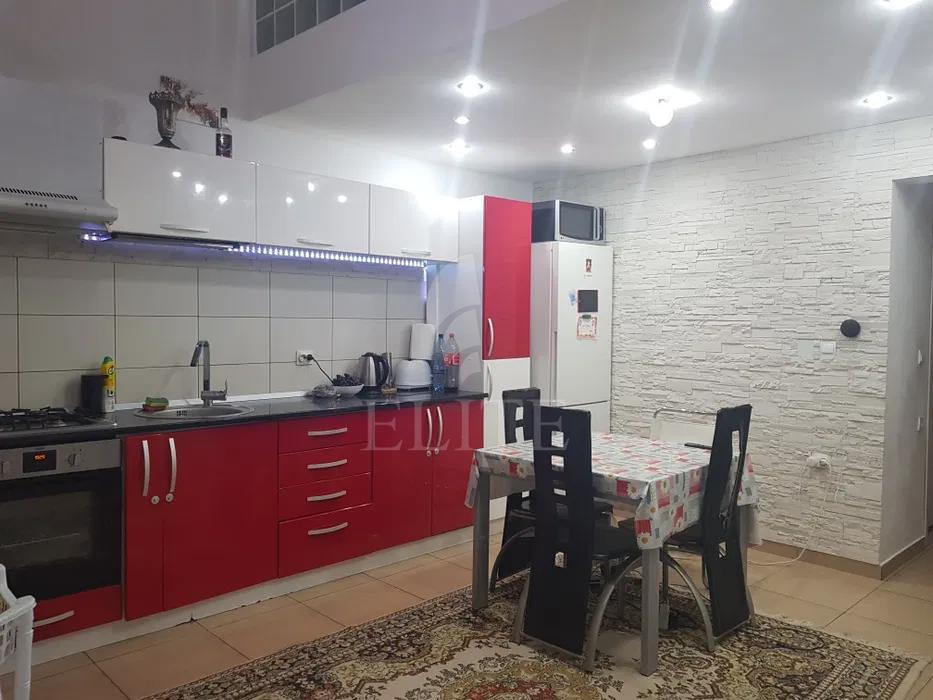 Apartament 2 camere în zona STRAZII SOBARILOR-1204540