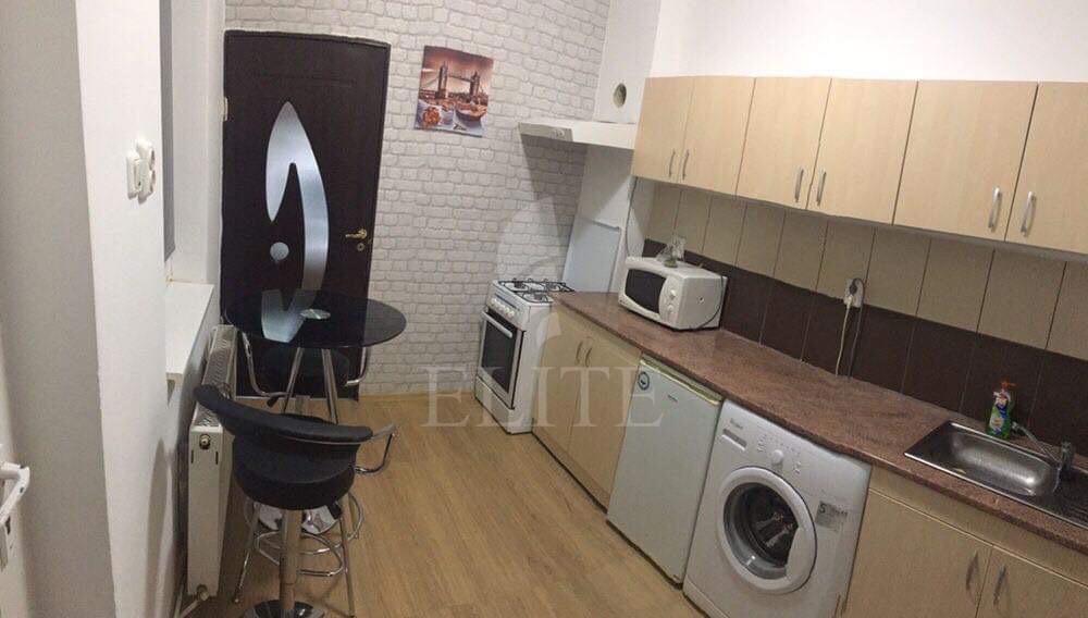 Garsoniera în zona Parcul Central-1204735