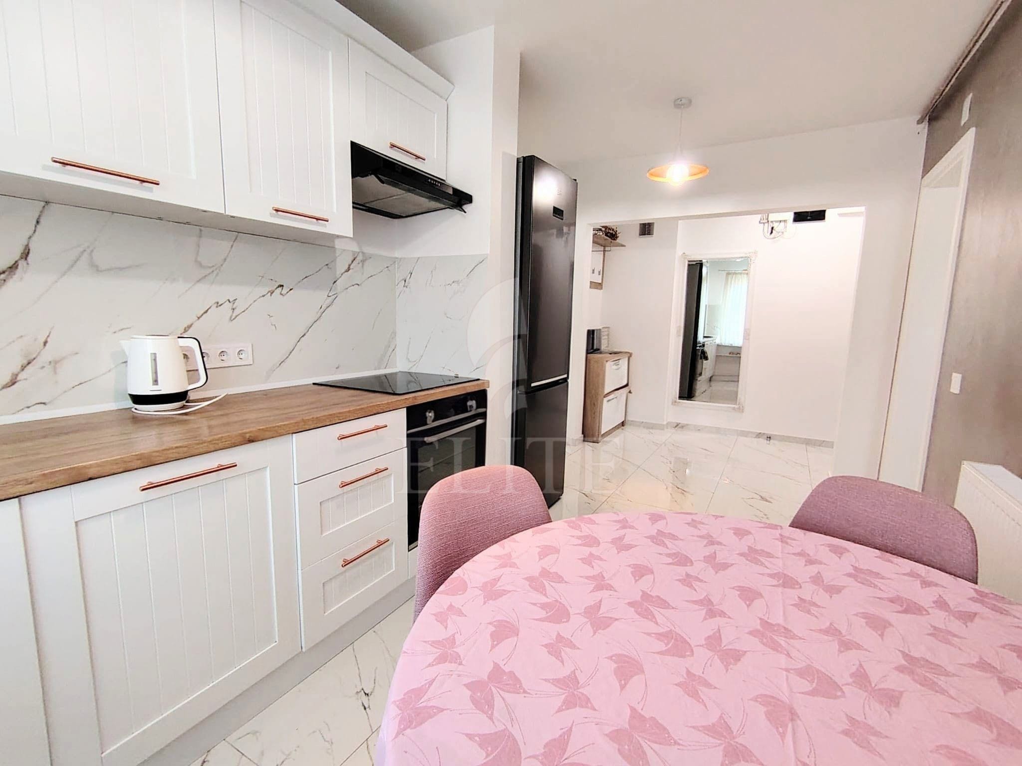 Apartament 3 camere în zona ACADEMIA DE MUZICA-1206093