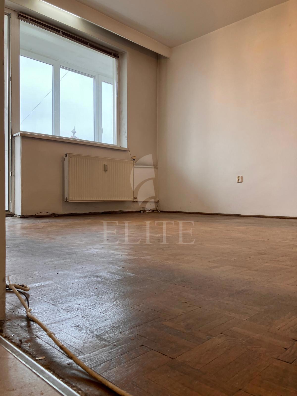 Apartament 3 camere în zona LICEUL ONISIFOR GHIBU-1207509