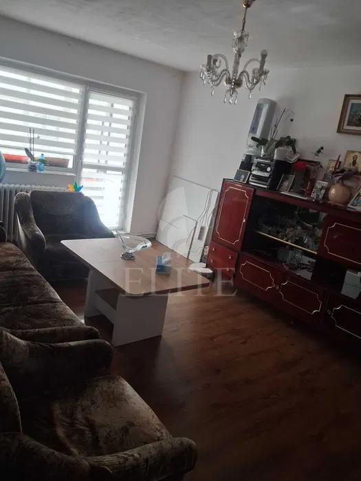 Apartament 4 camere în zona EXPOTRANSILVANIA-1209603