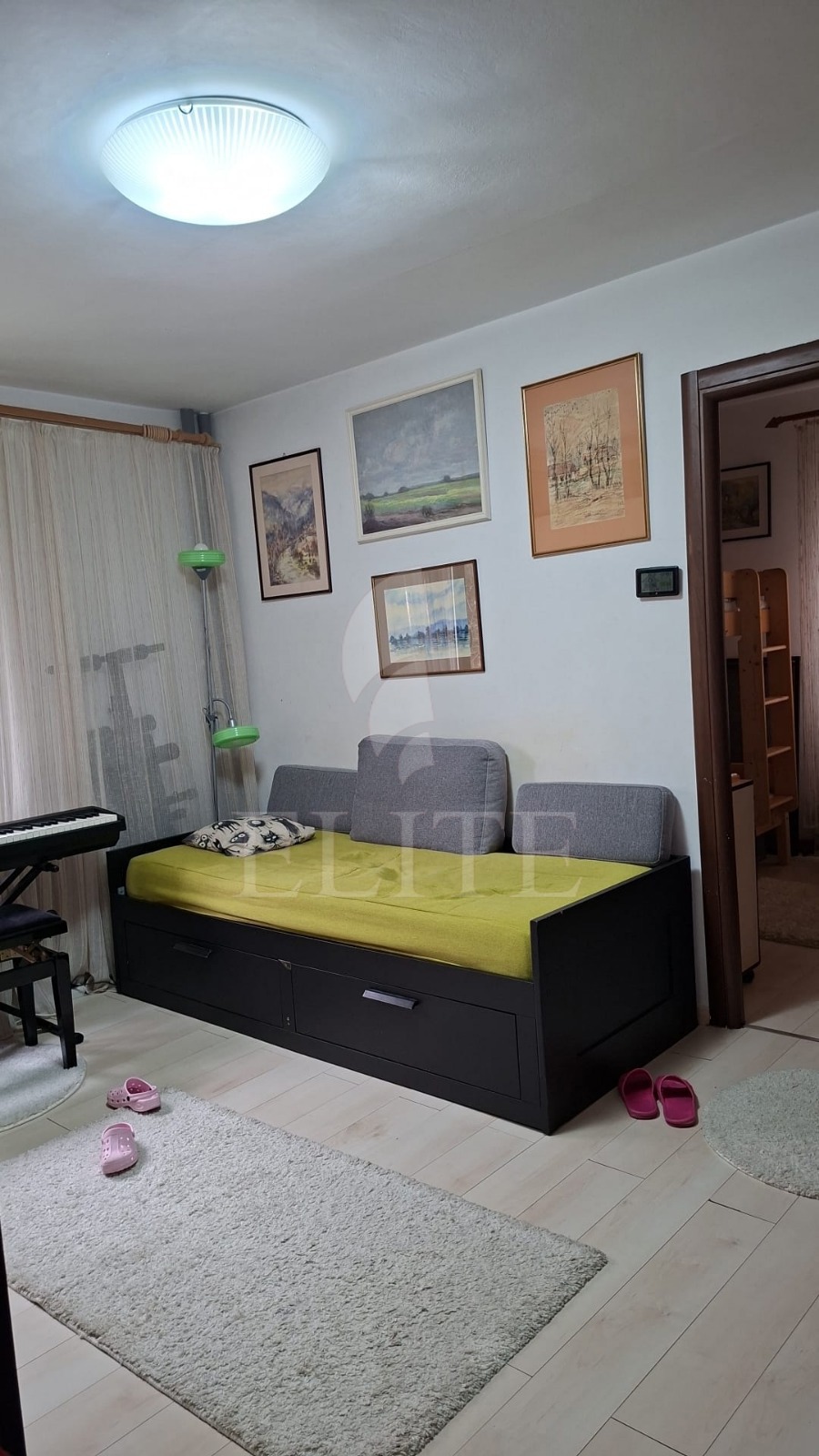 Apartament 3 camere în zona HERMES-1209947