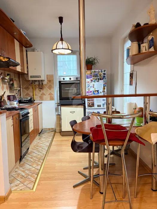 Apartament 3 camere în zona NORA-1210934