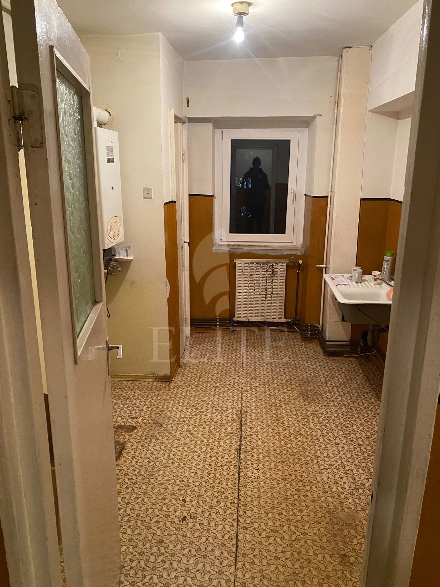 Apartament 3 camere în zona PIATA ZORILOR-1212395