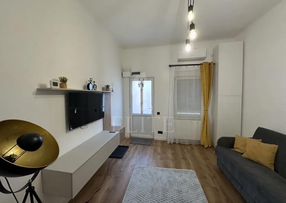 Apartament o camera în zona ULTRACENTRALA-1213191