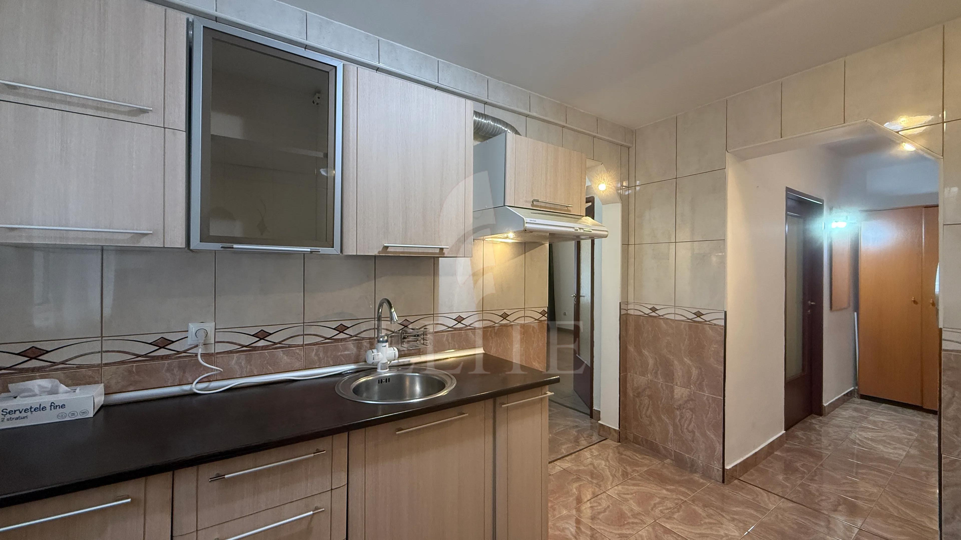 Apartament 2 camere în zona STRAZII DETUNATA-1215241