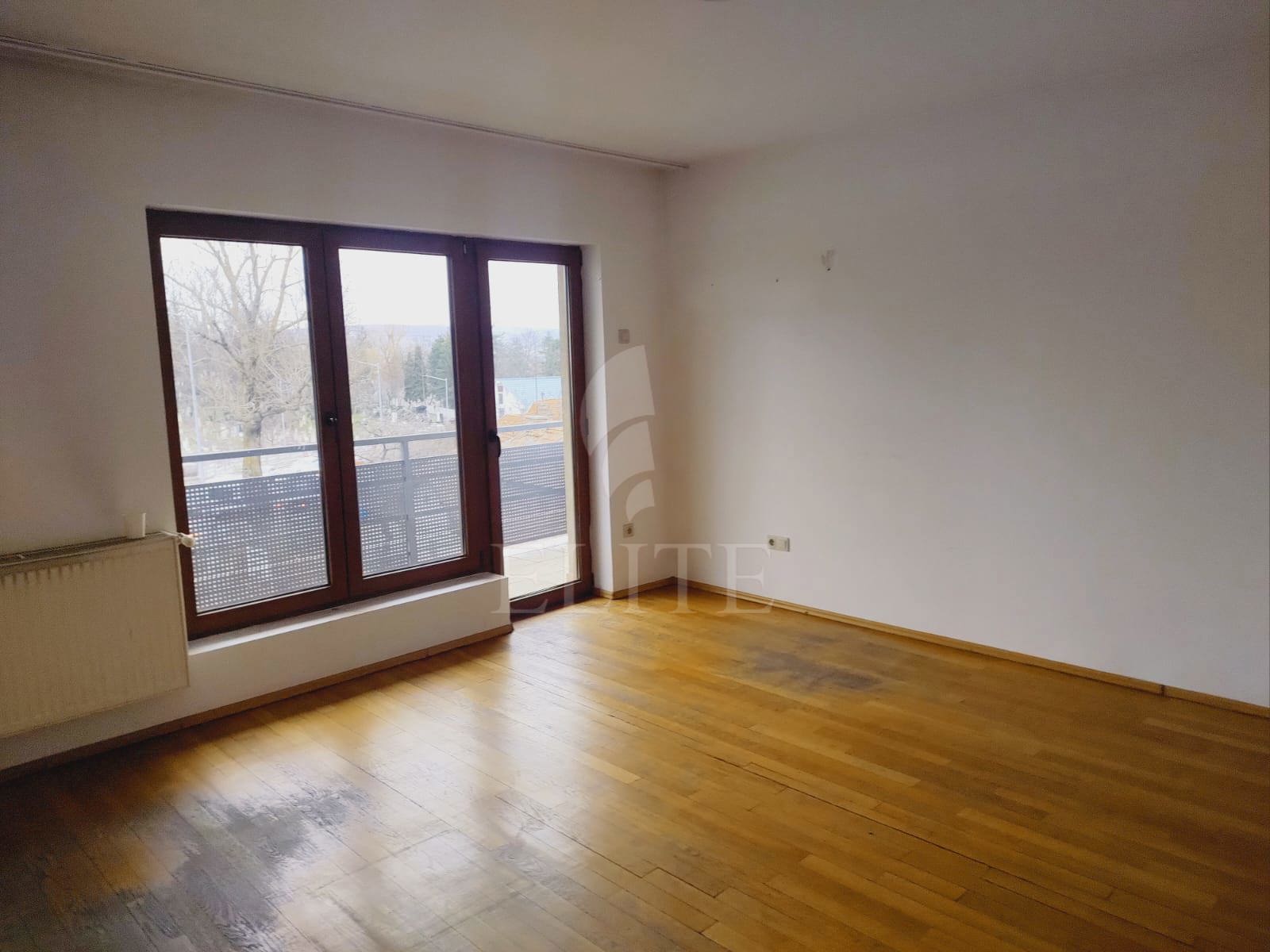Apartament 3 camere în zona ANDREI MURESANU-1215374