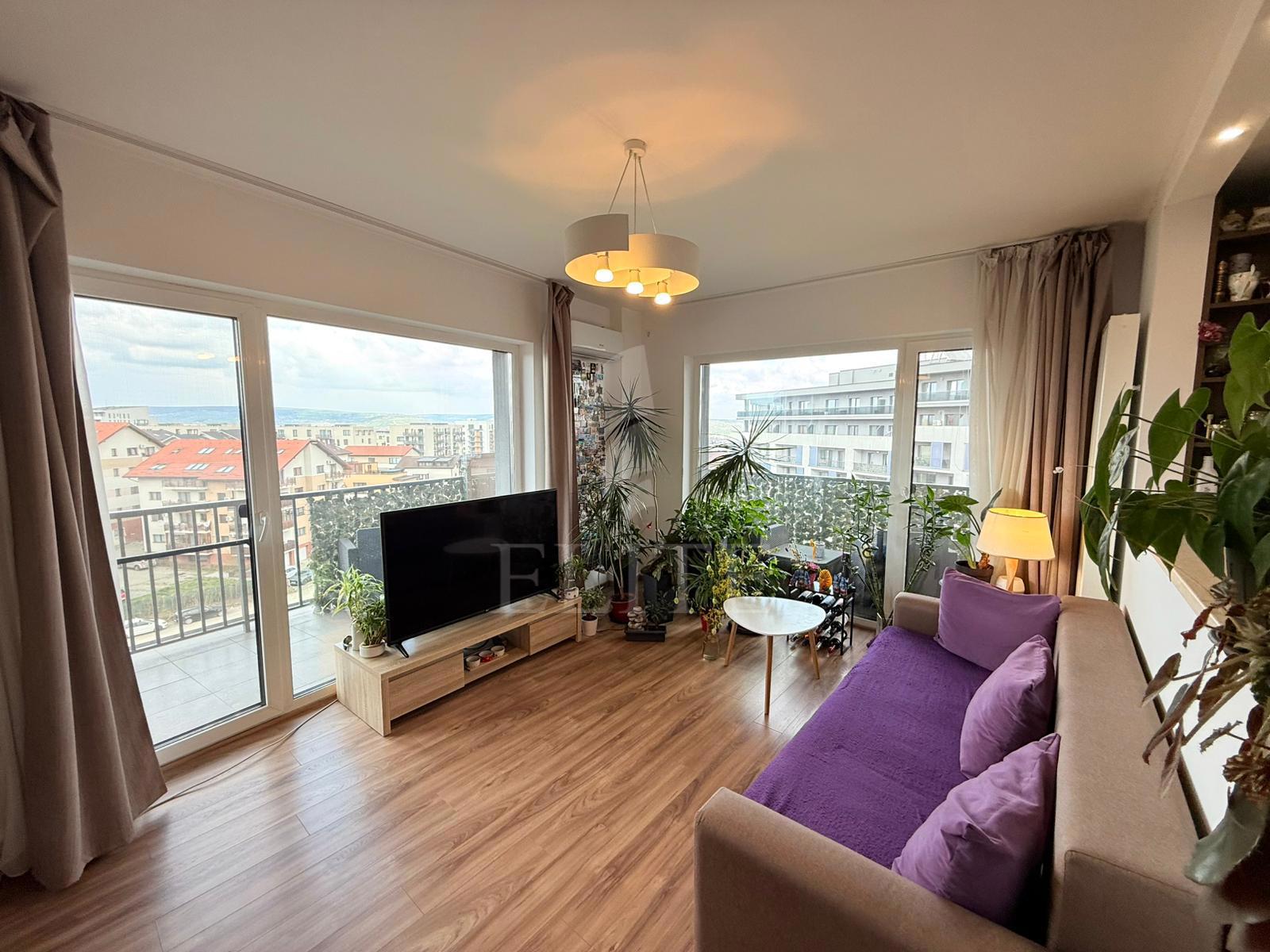 Apartament 3 camere în zona SCOALA ELF-1215425