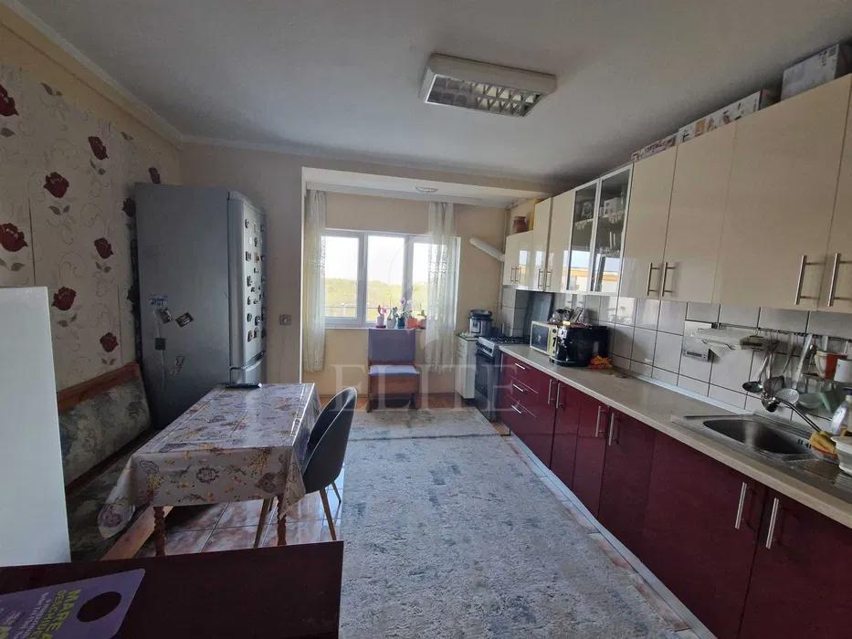 Apartament 2 camere în zona INTRE LACURI-1216373