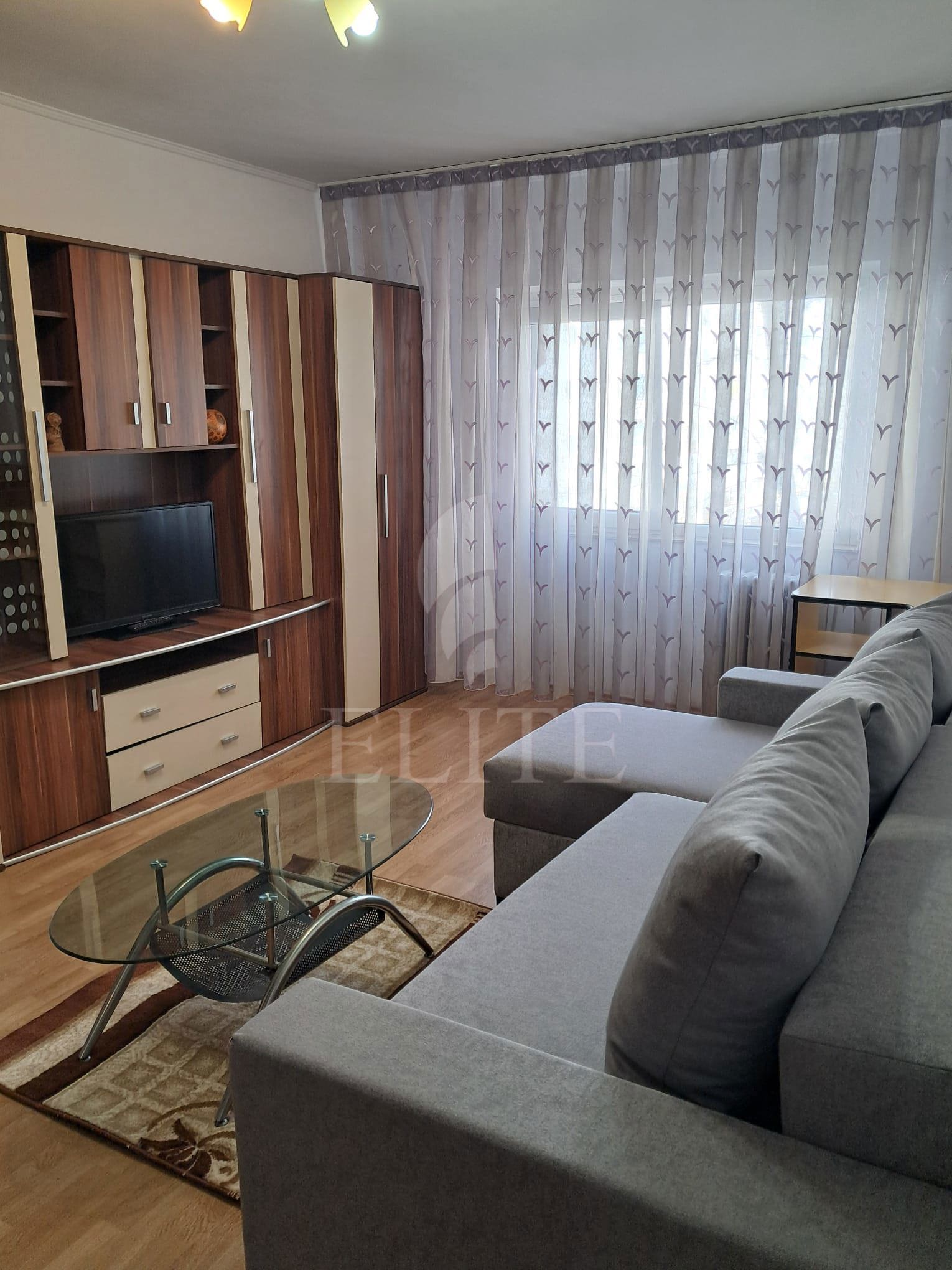 Apartament o camera în zona CALEA FLORESTI-1216930
