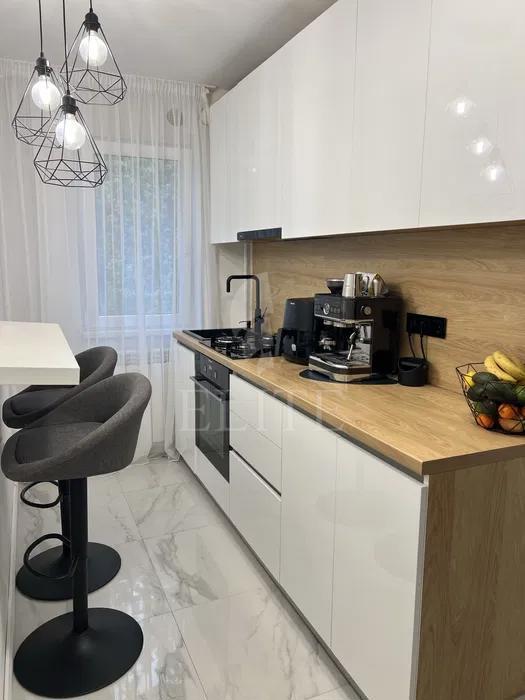 Apartament 2 camere în zona STRAZII PARANG-MC DONALDS-1217063