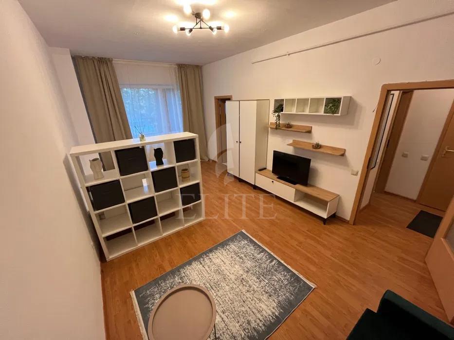 Apartament o camera în zona MODENA-1218474