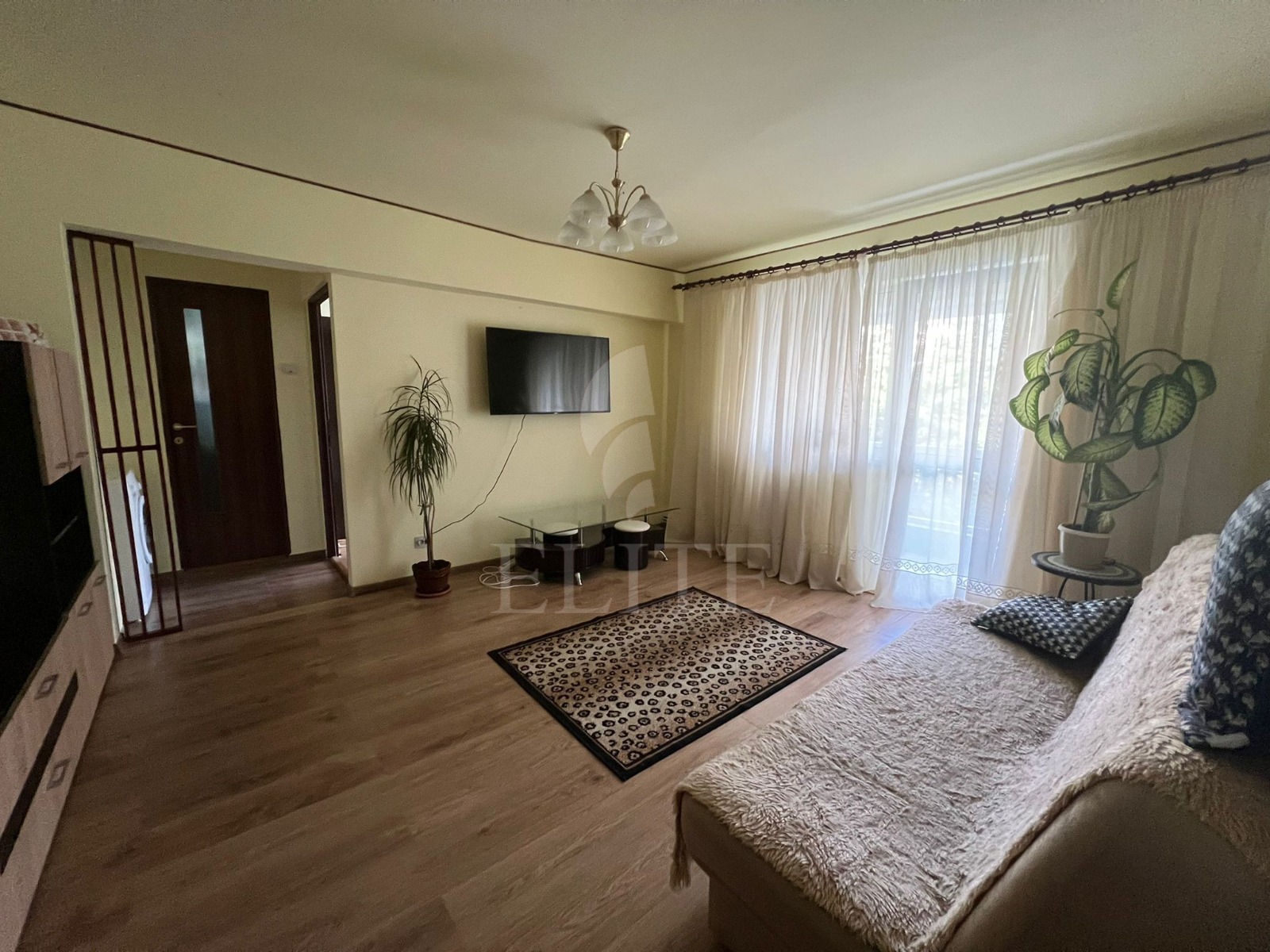 Apartament 2 camere în zona FANTANELE-1219460