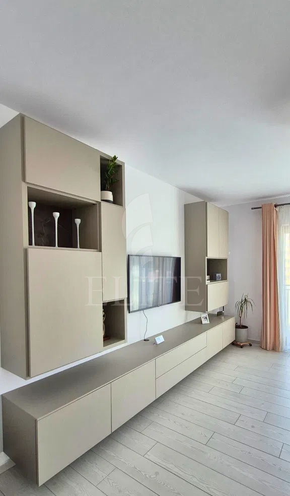 Apartament 3 camere în zona BUNA ZIUA-1221377