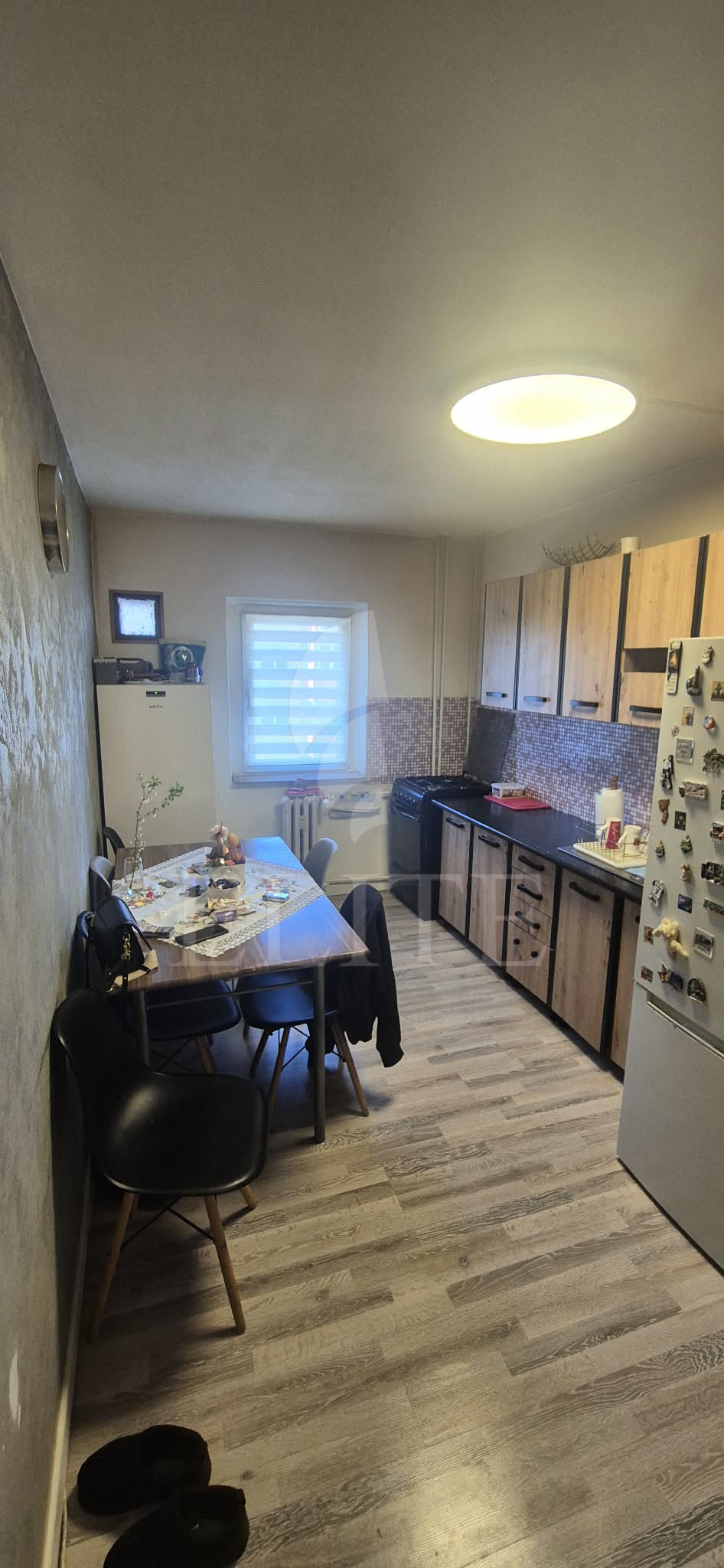 Apartament 3 camere în zona CASA VIKINGILOR-1221757