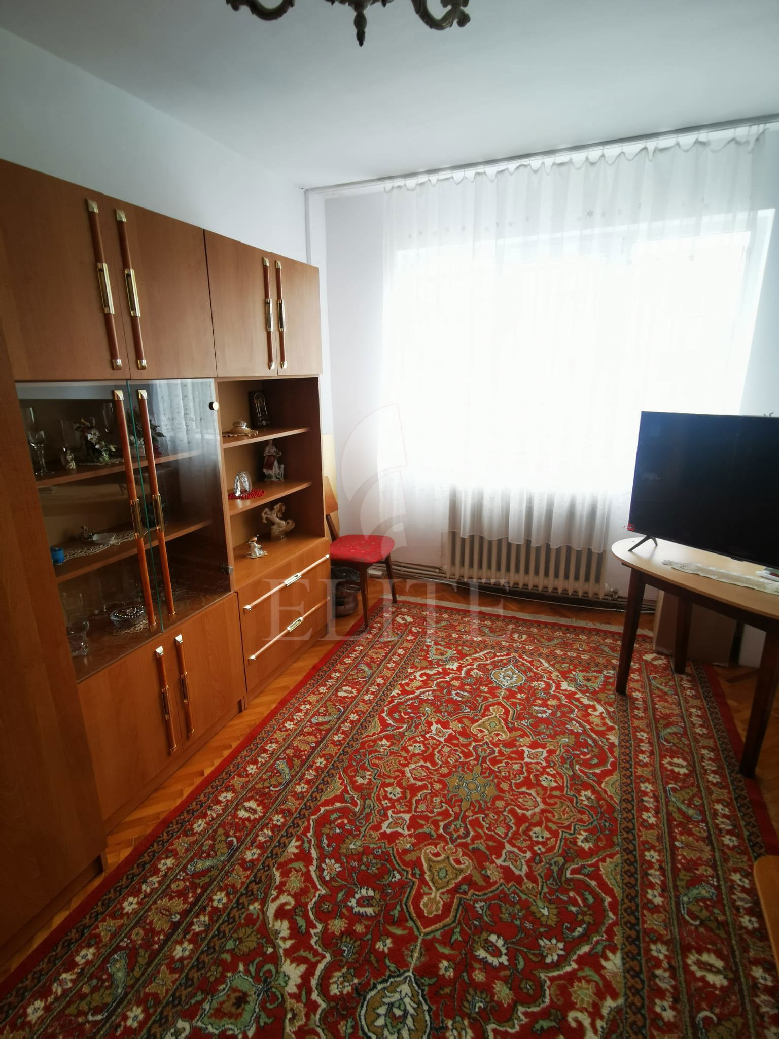 Apartament 3 camere în zona GRIGORE ALEXANDRESCU-1222201