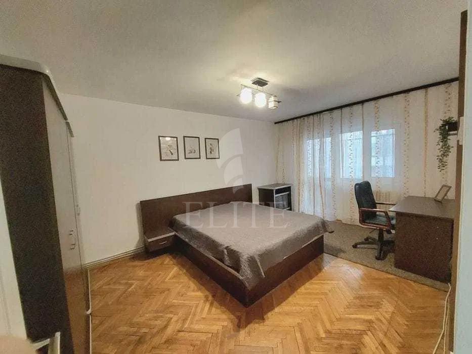 Apartament 3 camere în zona STRAZII TARNAVELOR-1222872