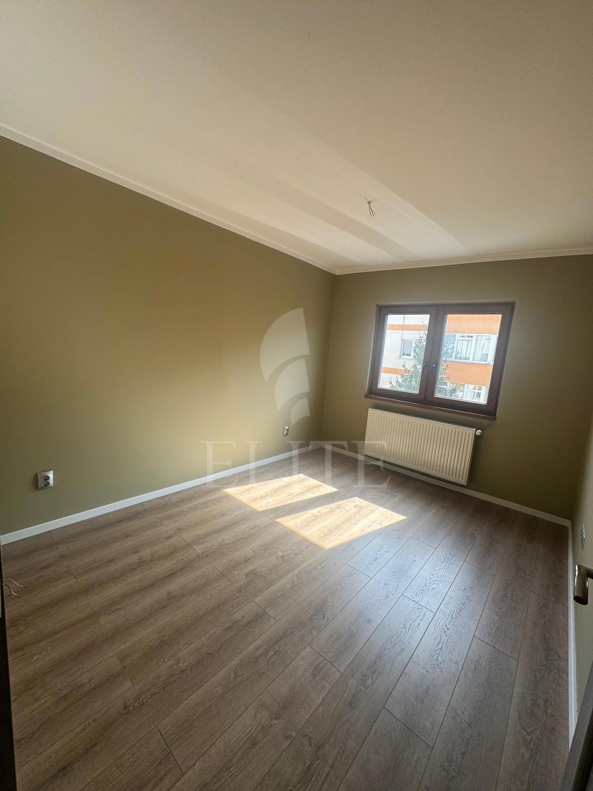 Apartament 3 camere în zona NICOLAE TITULESCU-1225246