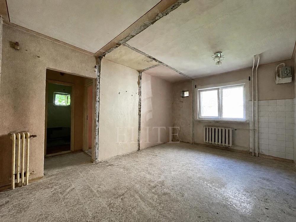 Apartament 2 camere în zona STRAZII CIOCARLIEI-1225574