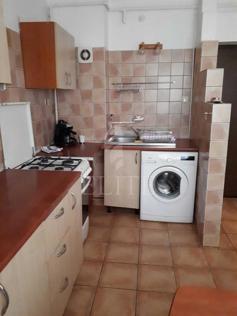 Apartament 2 camere în zona SEMICENTRALA-1226262