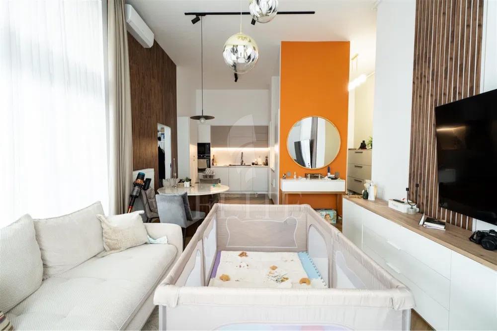 Apartament 3 camere în zona INTRE LACURI-1227732