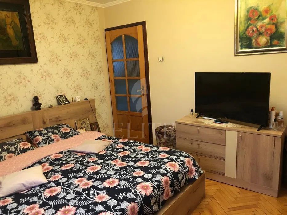 Apartament 3 camere în zona BLOCUL SPRAY-1228286