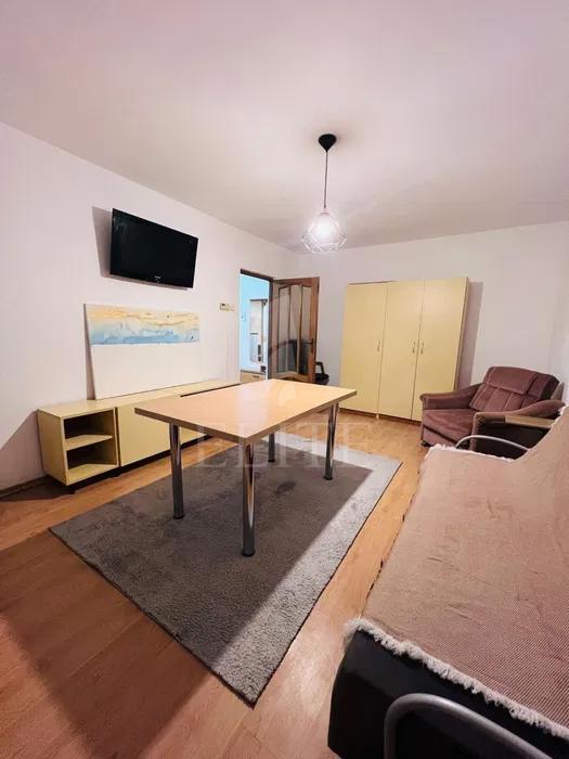 Apartament 2 camere în zona STRAZII LUNII-1230098